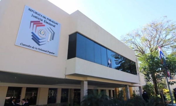 HOY / TSJE lanza licitación para "agrandar" depósito de urnas electrónicas: monto asciende a US$ 1,8 millones