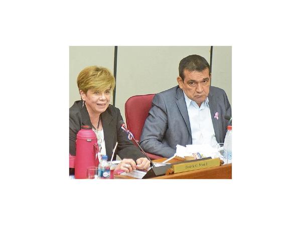 Surge preocupación por máquinas y sugieren seguir con papeletas