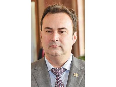 IPS adelanta pago de aguinaldo y salario de noviembre a jubilados