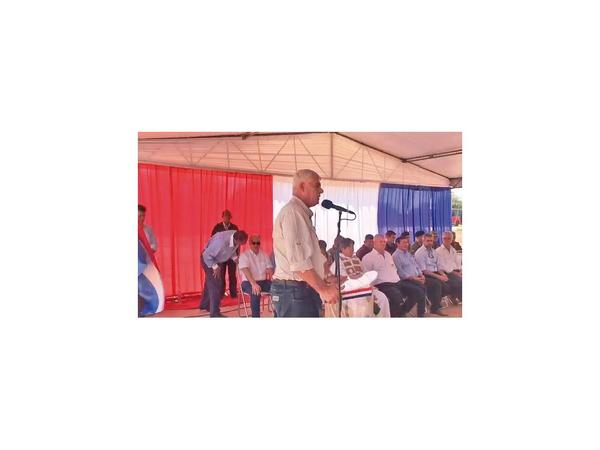Inauguran ruta de la era Cartes