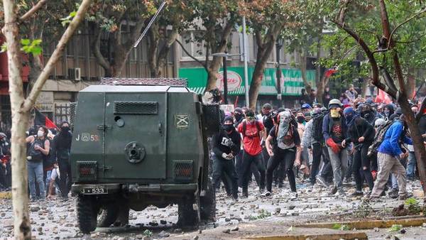 Chile, un país en crisis: Decenas de miles reanudan protestas en las calles - ADN Paraguayo