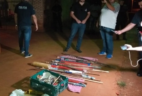 Armas blancas, drogas y celulares son incautados tras allanamiento en penal de PJC