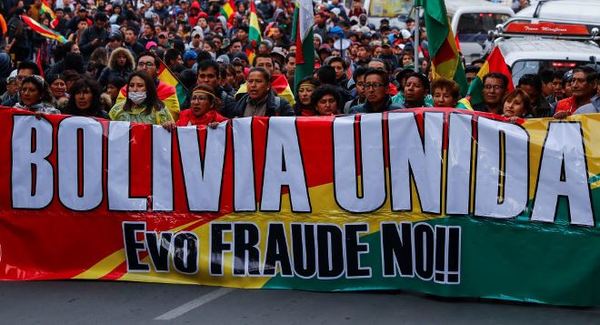 Opositores bolivianos deciden cerrar fronteras hasta que Evo Morales renuncie | .::Agencia IP::.