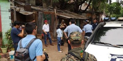 Hallan crack y cocaína tras allanamientos en Pelopincho
