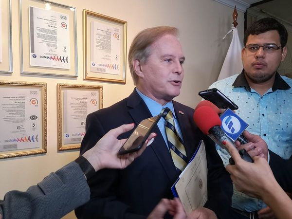 Durand cuestiona a medios por publicar “medias verdades”