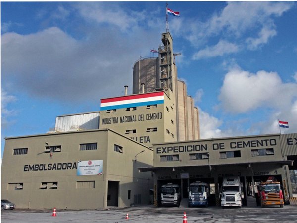 INC racionalizará provisión de cemento por bajante del río | Industria Nacional del Cemento, Concepción, INC, Sequía, Vallemí, Río Paraná