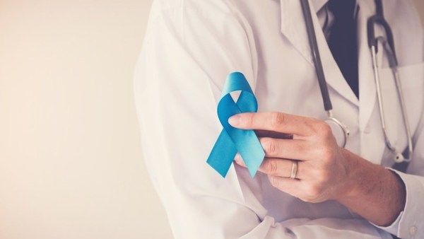 NOVIEMBRE AZUL: MES DE CONCIENTIZACIÓN SOBRE EL CÁNCER DE PRÓSTATA