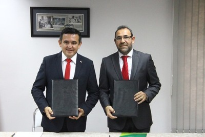 Estudiantes accederán a capacitación y financiamiento para sus microemprendimientos   | .::Agencia IP::.