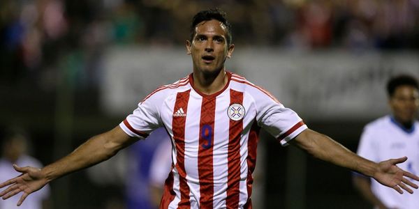 Roque Santa Cruz aceptaría ser convocado a la Albirroja