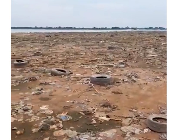 Campaña de jóvenes para limpiar Río Paraguay