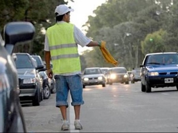 Cuidacoches quieren hacer para su Navidad en final de la Sudamericana