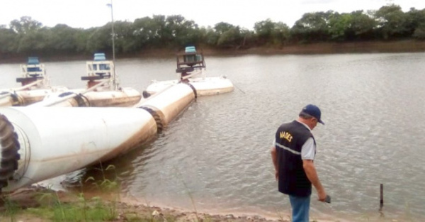 ¿Oiko la bombeo irregular en el río Tebicuary?