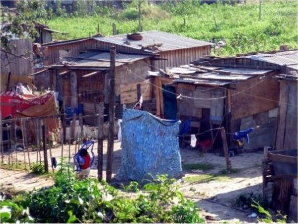 La pobreza tiende a empeorar por falta de acción, según especialistas