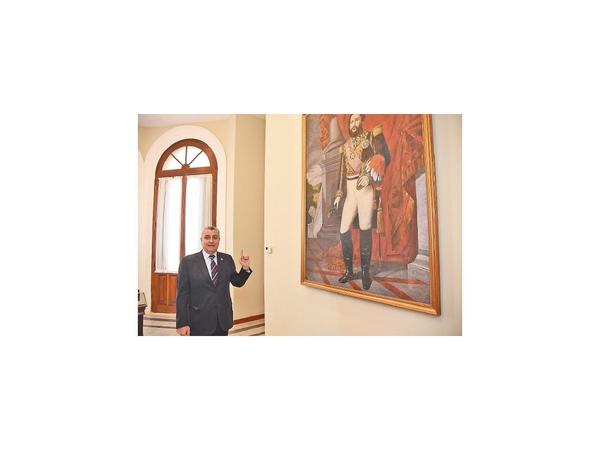 Galaverna rechaza el uso de urnas y vaticina “despelote”