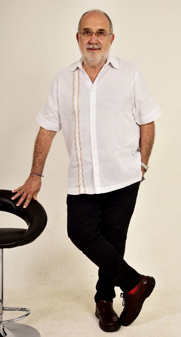 José Antonio Galeano reúne variados textos en un libro - Artes y Espectáculos - ABC Color
