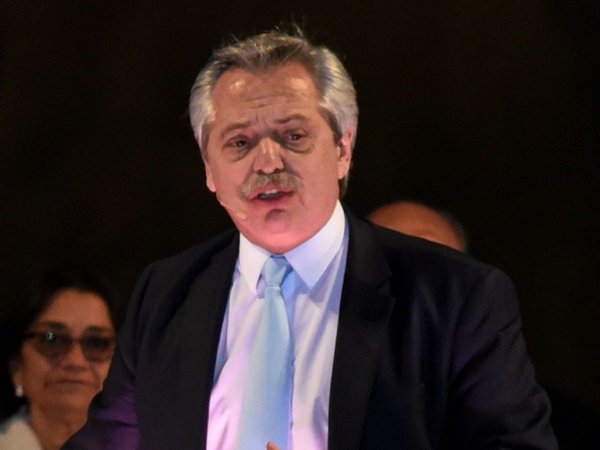Fernández denuncia persecución judicial contra Lula y Cristina