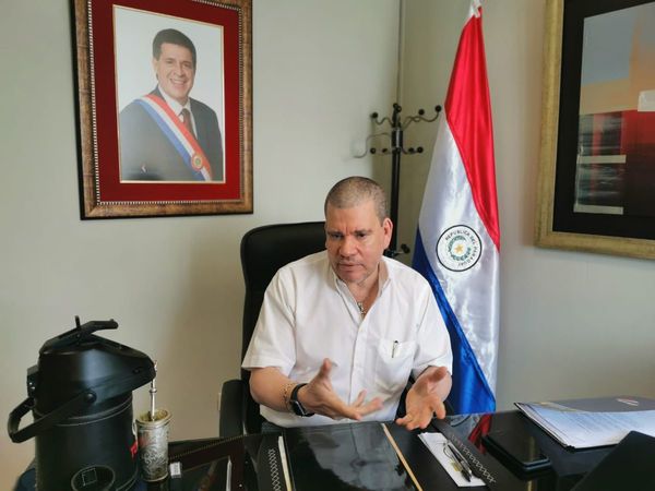 Barrios confirma plan de espionaje a Cartes y otros políticos