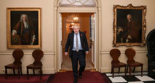 Boris Johnson informa a Isabel II del inicio oficial de la campaña electoral británica | .::Agencia IP::.