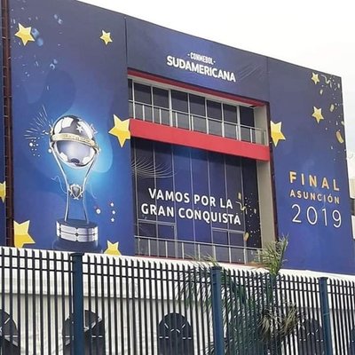 De Santa Fe a Asunción en bici para ver la final de la Copa Sudamericana