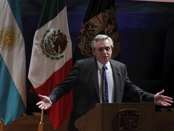 Fernández cree que el Estado debe "garantizar" el aborto