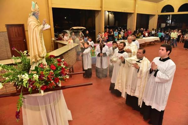 Hoy inicia novenario en honor a San Alberto Magno - ADN Paraguayo