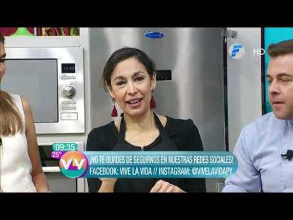Pan dulce y Gazpacho andaluz en la cocina de Vive la Vida