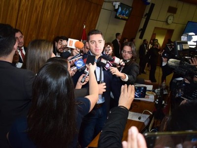 Alliana sobre máquinas de votación: