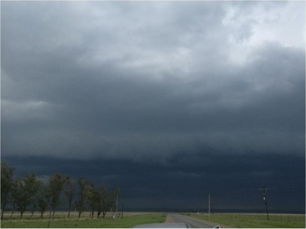 Anuncian tormentas eléctricas para el Norte y Este del país