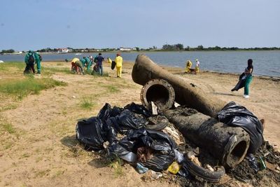Ante bajante del río, Centro de Armadores Fluviales hablan de un impacto de 120 millones de dólares, dicen - A La Gran 7-30 - ABC Color