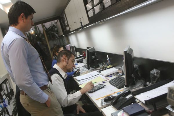 Volumen negociado en laBolsa creció 28% a octubre