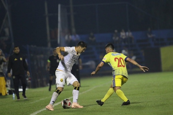 Guaraní golea a Capiatá y es finalista en la Copa Paraguay