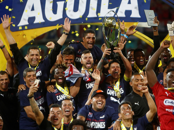 Aldo Bobadilla guía al DIM al título y a la Libertadores
