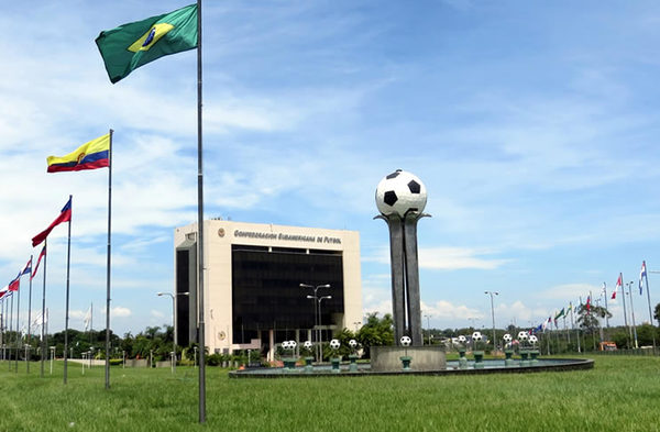 Demandan a Conmebol por más de 40 millones de dólares