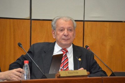Galaverna: “Licitación suspendida por Contrataciones es un fato de Ljubetic y Mauro” - ADN Paraguayo