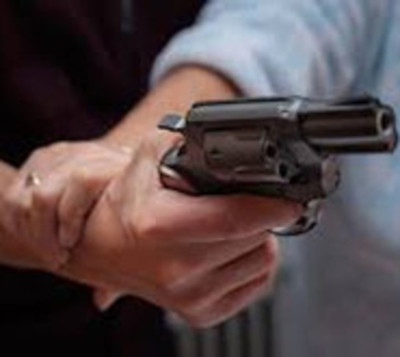 Mujer es herida con arma de fuego por su pareja  - Paraguay.com