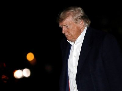 Jueza ordena a Trump pagar USD 2 millones por mal uso de su fundación