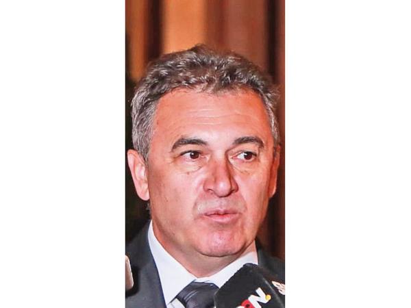 ANDE: Cinco firmas podrán proveer transformadores