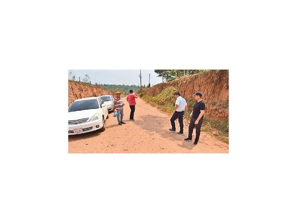 Concejales denuncian presunto empedrado fantasma en Guairá 
