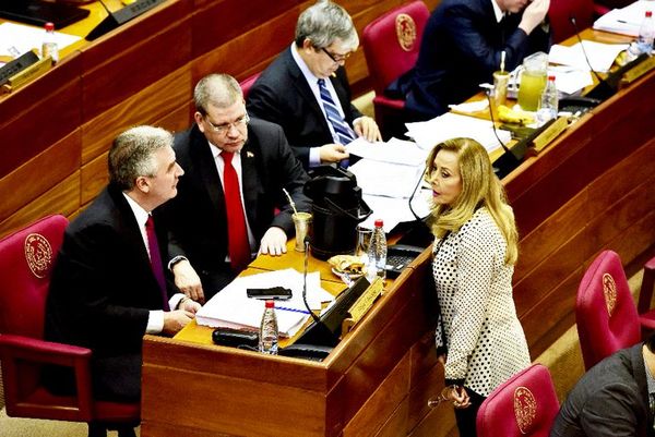 Presos declararán a distancia - Política - ABC Color