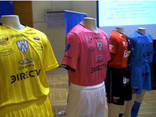 Las casacas que utilizarán los finalistas de la Copa Sudamericana