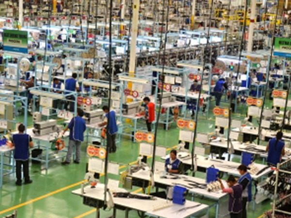 Más de 3.000 dejaron de trabajar sábado y producen más