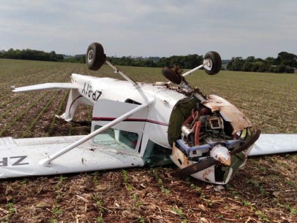 Avioneta se precipitó durante el despegue