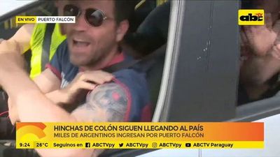 Hinchas de Colón siguen llegando al país - ABC Noticias - ABC Color