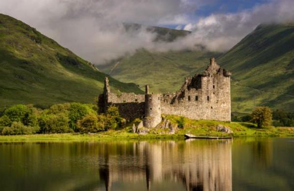 Si tienes alguno de estos apellidos podrías heredar un castillo de Escocia - SNT