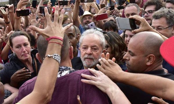 Lula da Silva ya está en libertad - Mundo - ABC Color