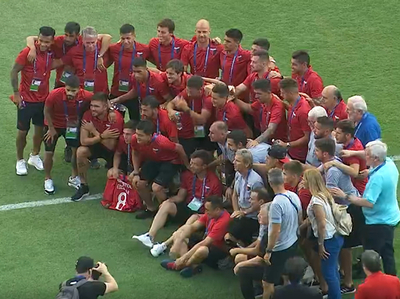 Colón e Independiente pisan el césped de La Nueva Olla