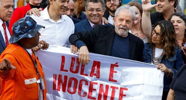 Liberan a Lula da Silva tras 580 días en prisión | Noticias Paraguay