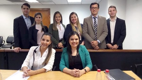 ALUMNOS DE LA UC GANAN MOOT COURT DE LA CORTE SUPREMA DE JUSTICIA