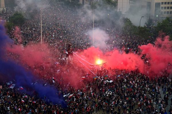 Chile cierra tercera semana rehén de una ira social incontrolable - Mundo - ABC Color