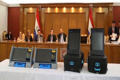 Afirman que elecciones se pueden realizar sin máquinas de votación